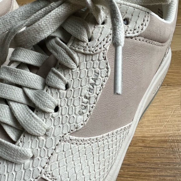 Cole Haan GrandPro Crossover Sneaker, Dove-silver Birch Snake Print, size 10.5M - Picture 7 of 12